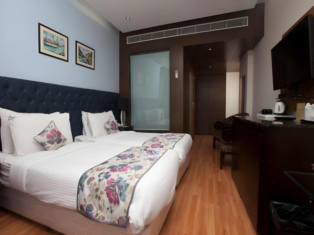 Luxury Suite Room